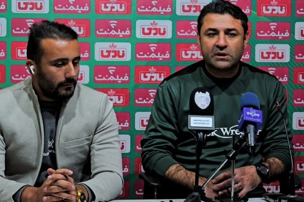  فاضلی  هوادار مانند آینه یکی از زلال‌ترین تیم‌هاست