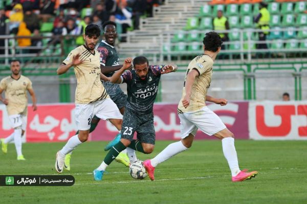 گزارش تصویری اختصاصی دیدار تیمهای ذوب آهن و شمس آذر