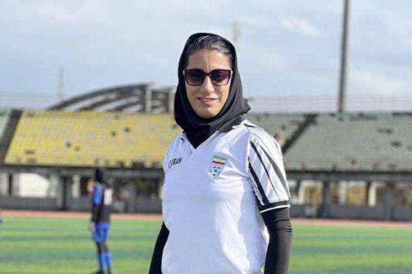 رونمایی از سرمربی تیم بانوان تراکتور با حفظ سمت، مسئول امور هواداری هم هست