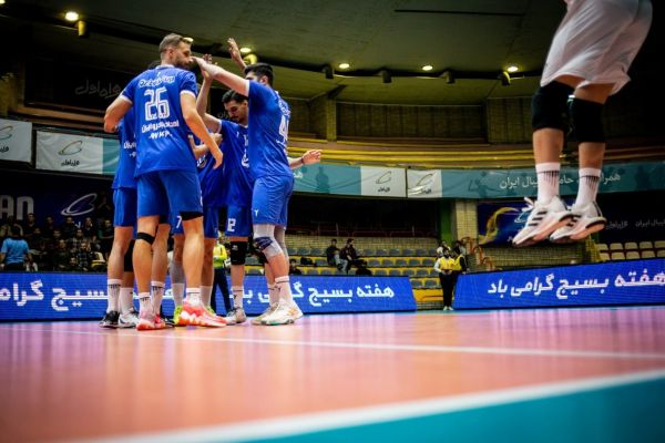 لیگ برتر والیبال پیکان به سختی پاس را شکست داد