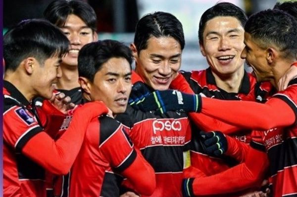  لیگ نخبگان آسیا  پیروزی پوهانگ استیلرز مقابل ویسل کوبه