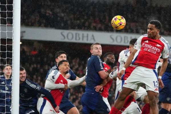  ناراحتی مدافع منچستریونایتد از شکست مقابل آرسنال