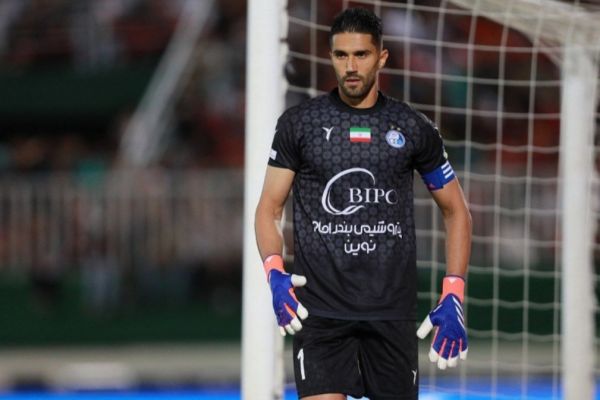 حسینی و یک مشکل بزرگ؛ 7 پنالتی و 7 شیرجه خلاف جهت