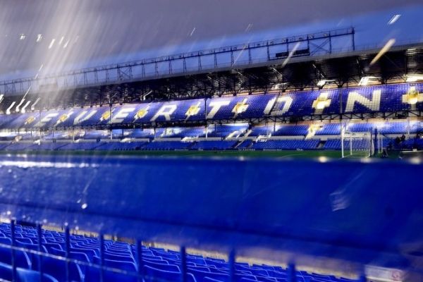 رسمی؛ دربی مرسیساید به تعویق افتاد