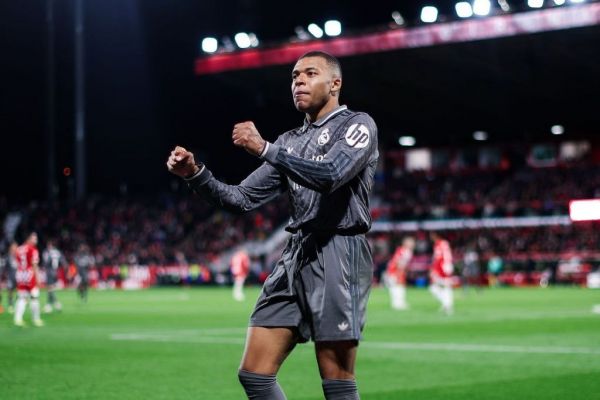  زنده شدن شانس صدرنشینی رئال مادرید در شب گلزنی امباپه