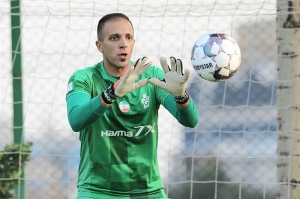 صادقی آلودگی هوا روی بازی تاثیر گذاشته بود