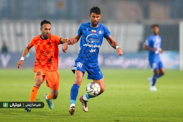  رضاوند  از هواداران استقلال عذرخواهی می‌کنم