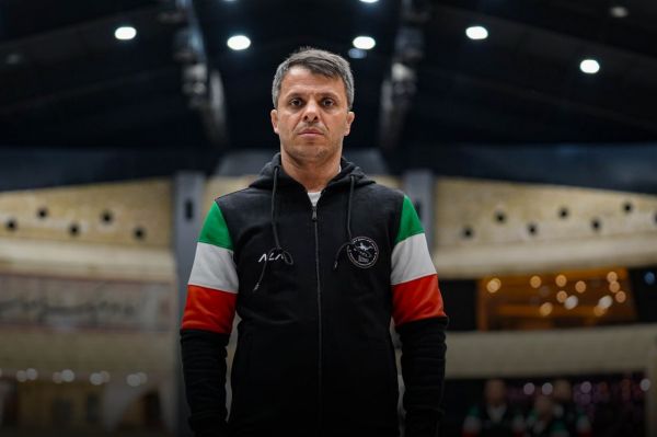  رنگرز  می‌دانیم ایراداتی در چرخه انتخابی وجود دارد  از نقدها استقبال می‌کنیم