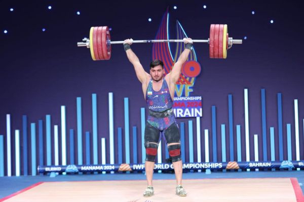 زارع باید به دو وزنهبردار جوان زمان داد تا به تکامل برسند