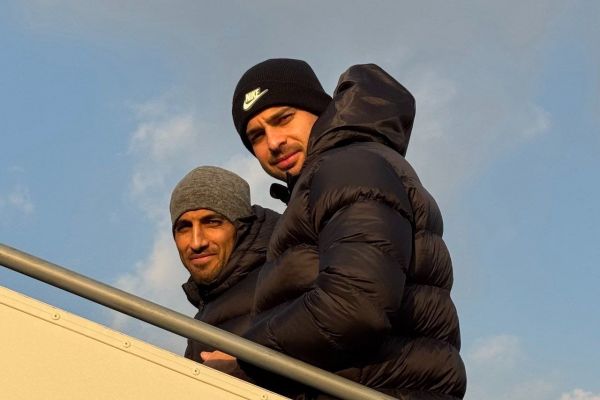 وحید امیری همراه پرسپولیسیها به اصفهان رفت