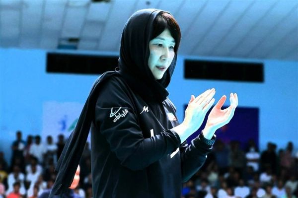  قرارداد سرمربی تیم ملی والیبال بانوان تمدید شد