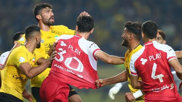 مچاندازی مرگبار کارترون و گاریدو؛ تلاش سپاهان و پرسپولیس برای برنده نشدن تراکتور