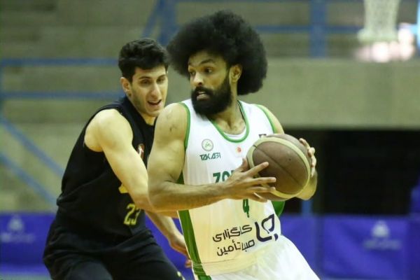  لیگ برتر بسکتبال  پیروزی ذوب‌آهن در دیداری معوقه