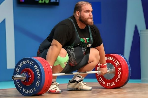  عملکرد امیدوار کننده وزنه‌برداری ایران در مسابقات جهانی بحرین