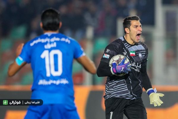 دو بازیکن استقلال و گلگهر تست دوپینگ دادند