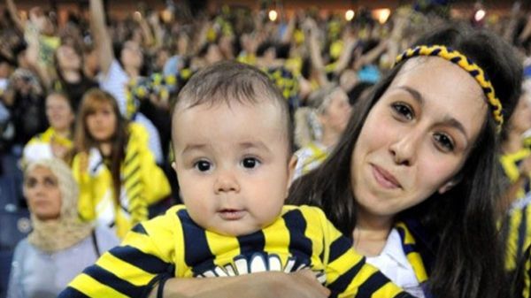  13 سال قبل از روز تاریخی نقش جهان؛ ثبت یک اتفاق تاریخی در بازی فنرباغچه