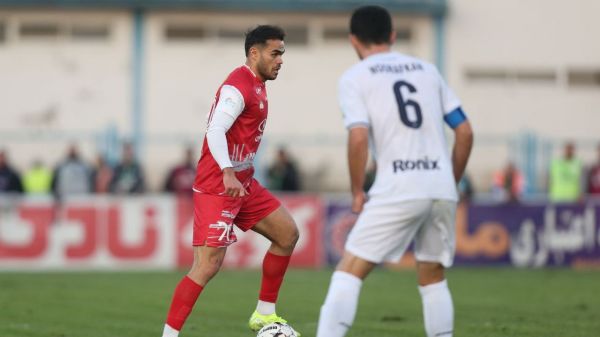 وعده اورونوف روی آنتن زنده تلویزیون؛ دو سه روز دیگر با پرسپولیس تمدید میکنم