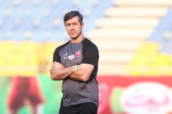  نظر کریم باقری در مورد شرایط تیم ملی؛ باید در جام جهانی از گروه‌مان صعود کنیم