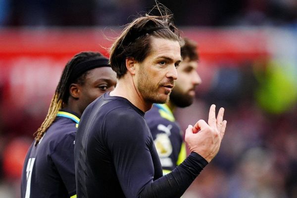 عکس؛ کریخوانی جک گریلیش برای هواداران تیم سابقش