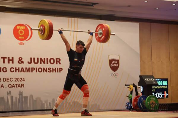  وزنه‌برداری نوجوانان آسیا  نماینده ایران به طلای یک‌ضرب و نقره مجموع رسید