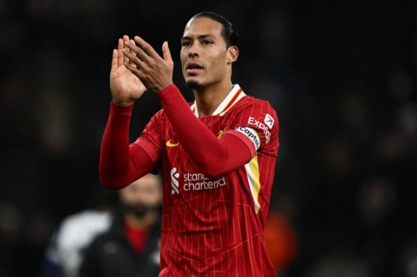 عاشق لیورپول هستم و اینجا را ترک نمیکنم