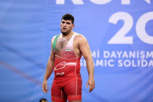  یوسفی به جمع مدعیان کشتی فرنگی برمی‌گردد