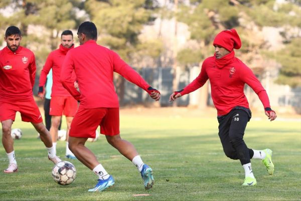  بازیکن سرماخورده در اردوی پرسپولیس چه می‌کرد