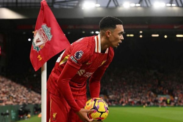 تلاش ادامهدار لیورپول برای حفظ ترنت الکساندر آرنولد