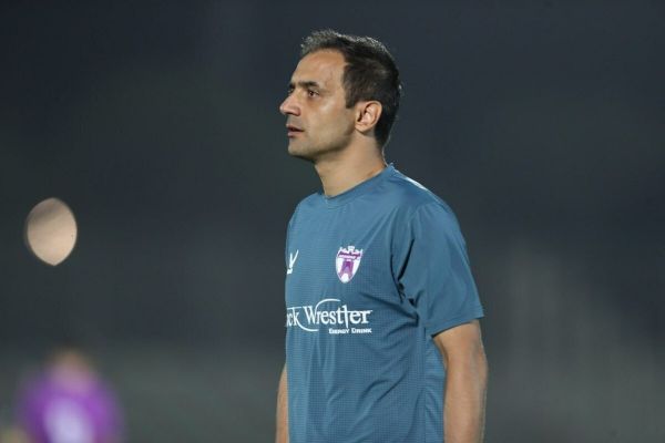 جمشیدیان شانس سپاهان برای برنده شدن بیشتر از استقلال است