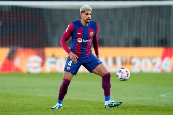 بارسلونا پیشنهاد یوونتوس را بررسی نمیکند