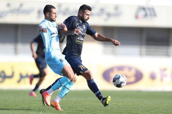  هفته پانزدهم لیگ برتر  پیروزی گل‌گهر در جدال همسایه‌ها