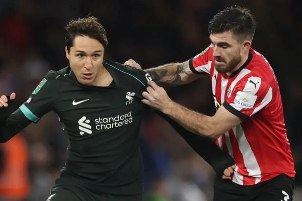 اسلوت حکم خروج ستاره لیورپول را صادر کرد