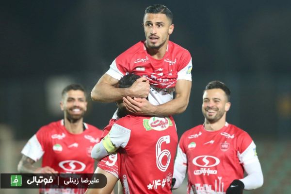 رونویسی پرسپولیس از روی دست سپاهان