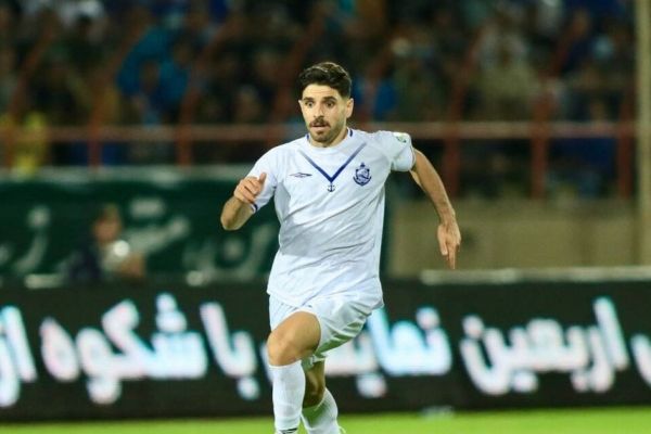 عمری داوری واقعاً در حد لیگ برتر نبود