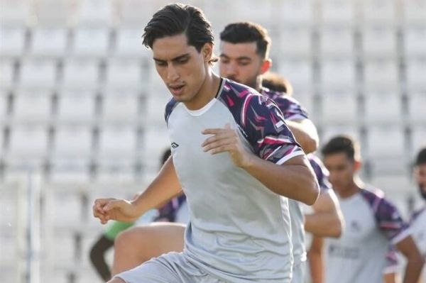 نادری صحبت از قهرمانی زود است