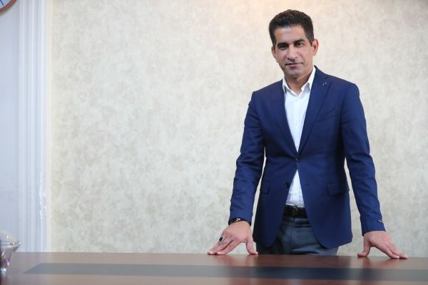 کامرانیفر رای آوردن من مهم نیست