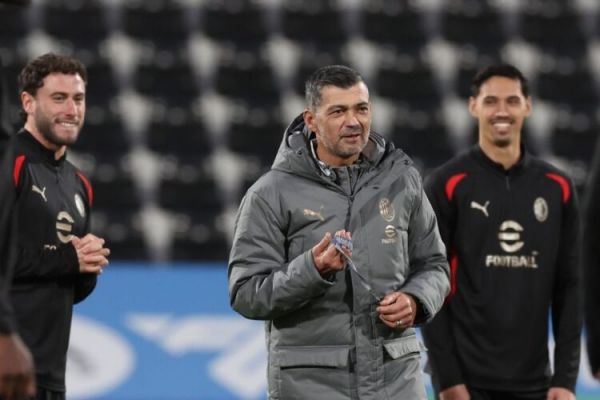  واکنش سرمربی میلان به کامبک مقابل اینتر و قهرمانی در سوپرکاپ