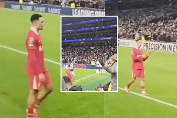 عکس؛ آرنولد چه حرکتی جلوی هواداران تاتنهام انجام داد