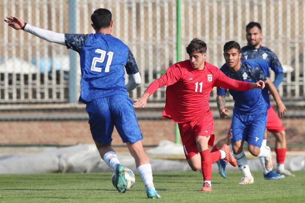 پیروزی تیم ملی جوانان ایران مقابل بزرگسالان پیکان