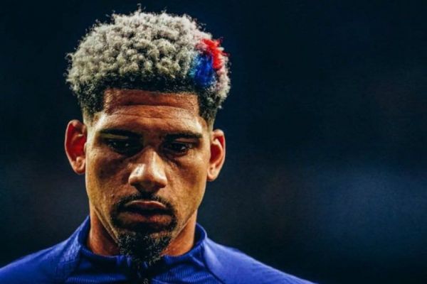 چرا آرائوخو به فکر رفتن از بارسلونا افتاده است