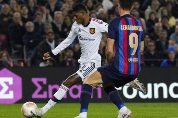 ناپولی مانع انتقال دائم رشفورد به بارسلونا میشود