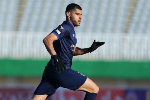 مخالفت گلگهر با انتقال زارع به لیگ روسیه