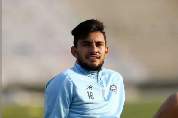 ادعای یک خبرگزاری استقلال با محمدرضا آزادی و باشگاه العروبه به توافق رسید