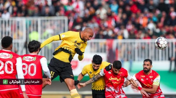  انزونزی متخصص گل با ضربه سر است