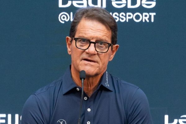 کاپلو درباره طارمی؛ او اینجا تاثیرگذار نیست