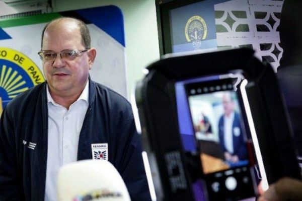  تعلیق رییس فدراسیون پاناما به خاطر چاق خطاب کردن یک بازیکن