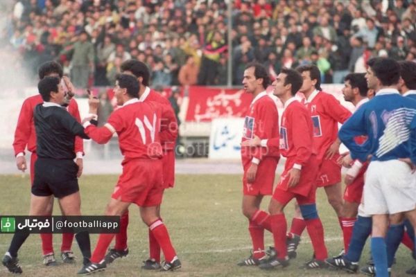  بازخوانی جنجالی‌ترین دربی تاریخ؛ جرقه‌هایی که تبدیل به آتش شد