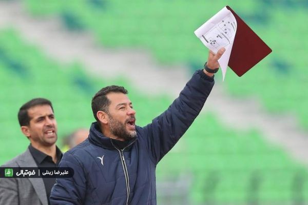 کاظمی استقلال با این دست فرمان به جایی نمیرسد