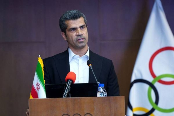 واکنش هادی ساعی به صحبتهای مینو مداح