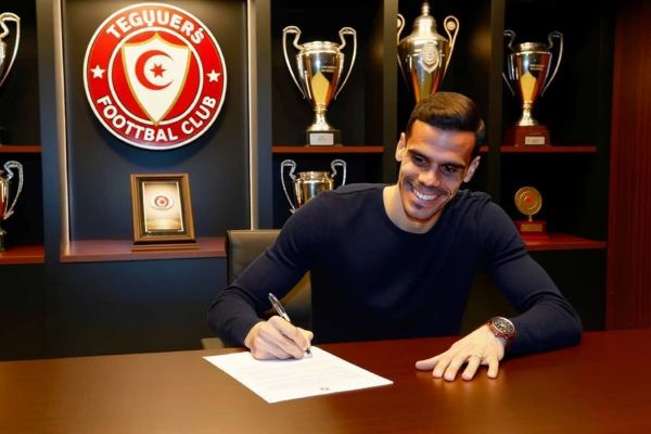  رسمی؛ مدافع برزیلی به تیم مورینیو پیوست